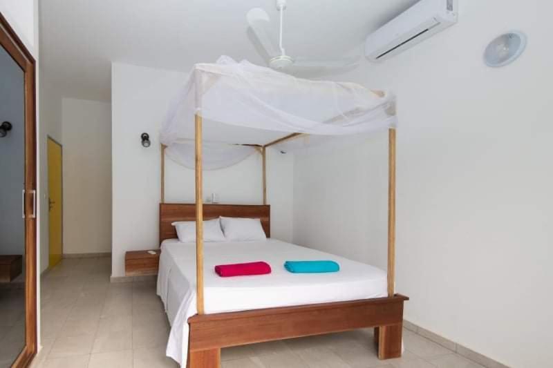 Jardin D'Afrique Hotel Saly Portudal Ruang foto